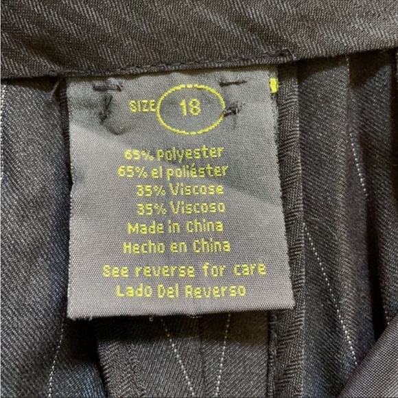 🎩 Kenneth Cole Reaction Size 18 Black Pinstripe Dress Pant - Picture 3 of 7